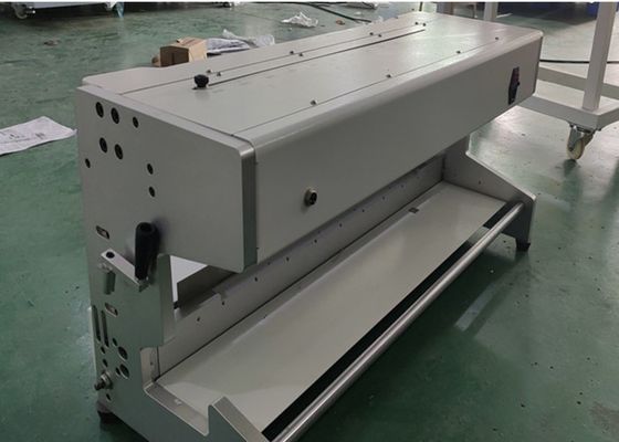 Harga yang bagus Mesin Pemotong Papan PCB SMT 60W 600mm Jarak Perjalanan Dengan Tirai Cahaya on line