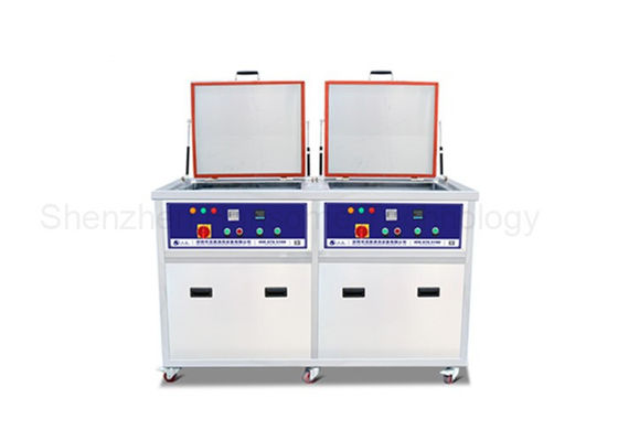 Harga yang bagus AC380V 77L Ultrasonik Mesin pembersih SUS stainless steel 3000W Daya pemanasan on line